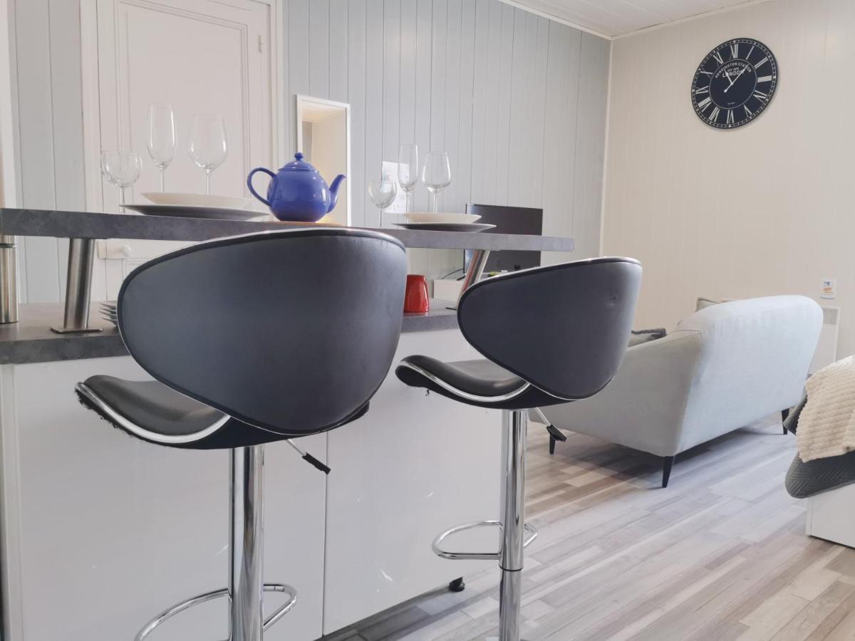 Vittel Loc'S - Le 216, Classe 3 Etoiles Proche Des Thermes Et Tous Commerces Екстериор снимка